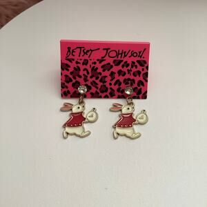 🐰🐰🐰🐰New betseyville the cute rabbit earrings 🐰🐰🐰🐰